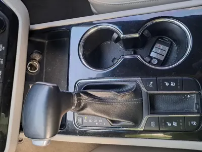 Kia Canival 2019, 124384 км, за 35730000 KRW - фото 14