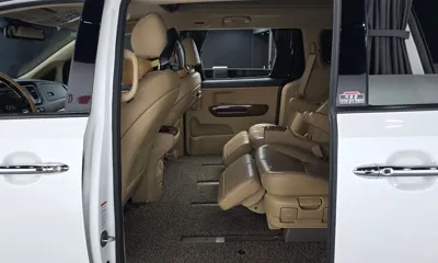 Kia Canival 2016, 151385 км, за 18500000 KRW - фото 11