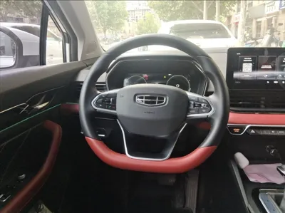 Geely Auto Emgrand S 2021, 57200 км, за 63485.72 CNY - фото 16