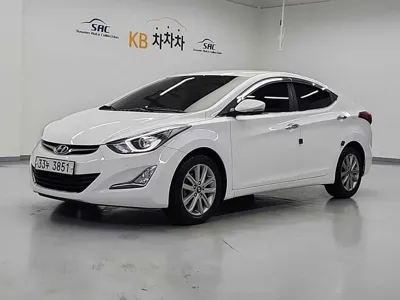 Hyundai Avante · 2015 год