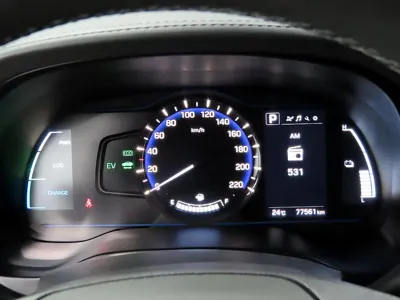 Hyundai Ioniq 2017, 77561 км, за 12000000 KRW - фото 9