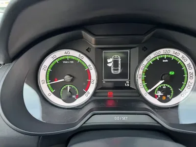 Skoda Octavia 2020, 110800 км, за 65100 CNY