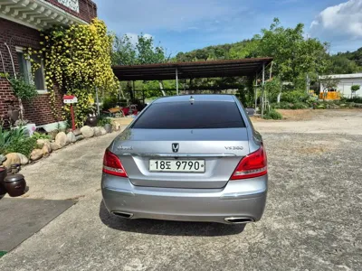 Hyundai Equus 2011, 130000 км, за 9000000 KRW