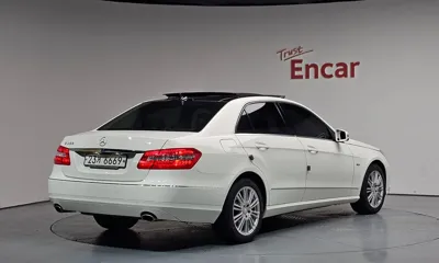 Mercedes-Benz E-Class 2012, 107710 км, за 5900000 KRW - фото 2