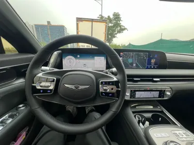 Genesis G90 2025, 14300 км, за 63820000 KRW