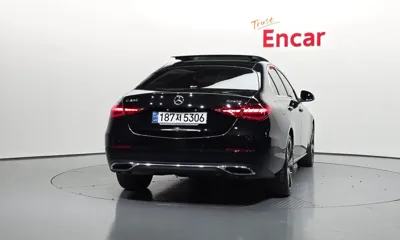 Mercedes-Benz C-Class 2023, 53911 км, за 40500000 KRW
