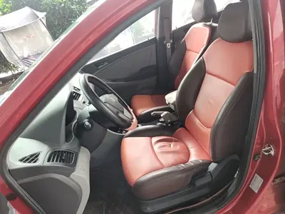 Hyundai Verna 2015, 92800 км, за 16299 CNY - фото 15