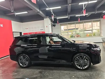 Leapmotor Leapmotor C16 2026, 11000 км, за 131800 CNY