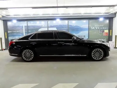Genesis EQ900 2016, 202291 км, за 12500000 KRW