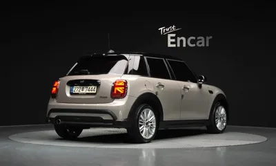 MINI Cooper 2022, 62007 км, за 16990000 KRW