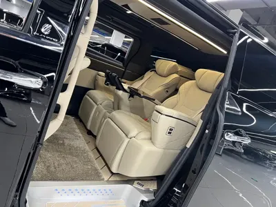 Toyota Alphard 2024, 28000 км, за 878000 CNY - фото 11