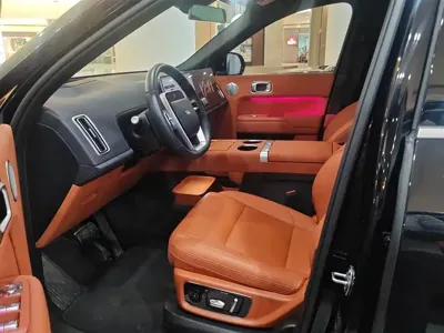 Li Auto Li L8 2025, 9400 км, за 263800 CNY - фото 9
