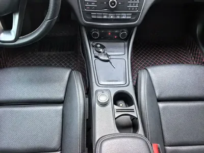 Mercedes-Benz GLA 2017, 140000 км, за 40100 CNY - фото 14