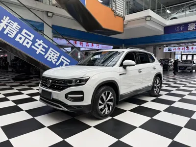 Volkswagen Tayron · 2022 год