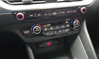 Kia Niro 2021, 77254 км, за 16500000 KRW - фото 18