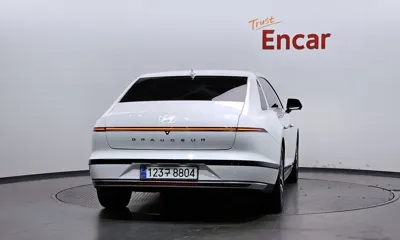 Hyundai Grandeur 2023, 35879 км, за 31500000 KRW