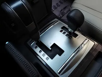 Mitsubishi Pajero (Import) 2019, 82000 км, за 149800 CNY - фото 20