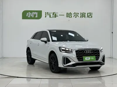 Audi Q2L 2023, 39000 км, за 126000 CNY