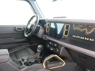 Ford Bronco 2024, 38000 км, за 326000 CNY - фото 7
