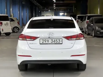 Hyundai Avante 2018, 77281 км, за 11200000 KRW
