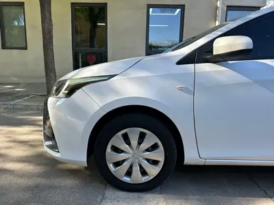 Toyota Yaris L 2017, 74000 км, за 38500 CNY - фото 8