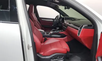 Porsche Cayenne 2023, 63915 км, за 89900000 KRW - фото 26