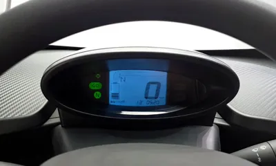 Renault-KoreaSamsung Twizy 2019, 3564 км, за 3000000 KRW - фото 8
