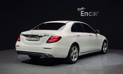 Mercedes-Benz E-Class 2017, 83756 км, за 25500000 KRW