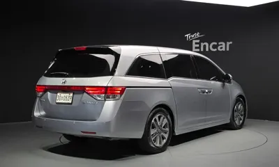 Honda Odyssey 2016, 80824 км, за 16500000 KRW