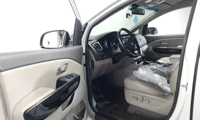 Kia Canival 2016, 181879 км, за 9300000 KRW - фото 10