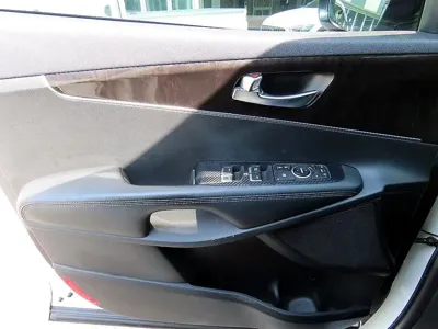 Kia Sorento 2015, 144691 км, за 9900000 KRW - фото 11