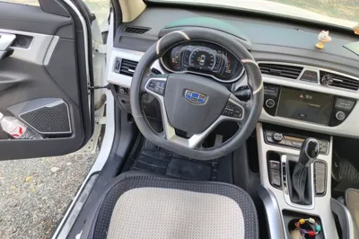 Geely Auto Emgrand X7 Sport 2016, 42300 км, за 31299.12 CNY - фото 10