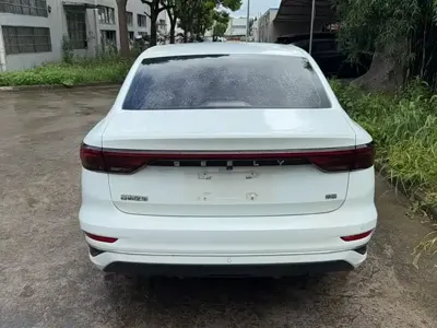 Geely Emgrand 2021, 30000 км, за 26800 CNY - фото 7