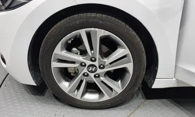 Hyundai Avante 2018, 45525 км, за 11000000 KRW - фото 5
