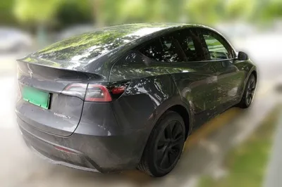 Tesla Model Y 2024, 72700 км, за 220299.25 CNY
