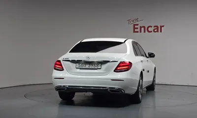Mercedes-Benz E-Class 2019, 91526 км, за 21490000 KRW