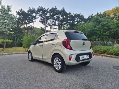 Kia Morning 2017, 43601 км, за 8490000 KRW