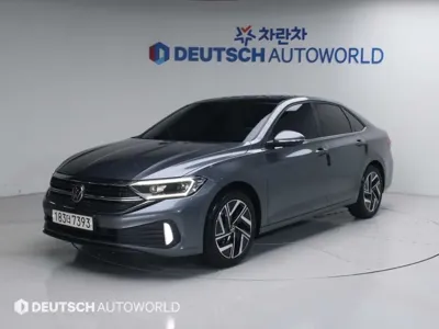 Volkswagen Jetta · 2023 год