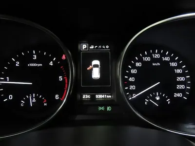 Hyundai Santafe 2018, 93836 км, за 15000000 KRW - фото 9