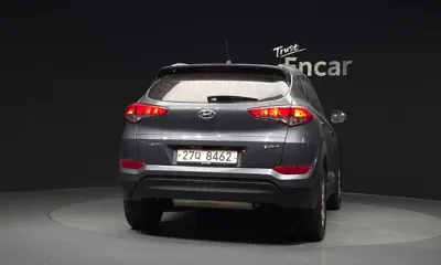 Hyundai Tucson 2016, 108285 км, за 8800000 KRW