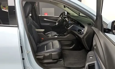 ChevroletGMDaewoo 볼트 EUV 2022, 56686 км, за 24500000 KRW - фото 11