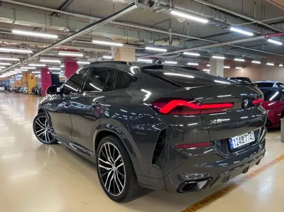 BMW X6 2023, 60533 км, за 88900000 KRW
