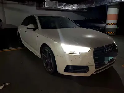 Audi A4L 2017, 30000 км, за 116800 CNY