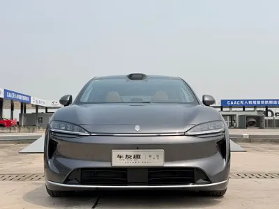 智界 Zhijie R7 2025, 4000 км, за 238800 CNY - фото 2