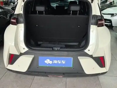 BYD Seagull 2025, 12500 км, за 54000 CNY