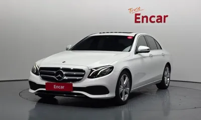 Mercedes-Benz E-Class 2018, 71374 км, за 21900000 KRW - фото 1