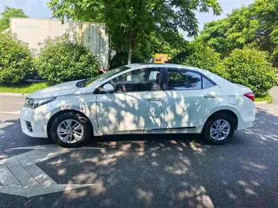 Toyota Corolla 2017, 165000 км, за 35800 CNY - фото 3