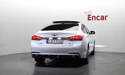 Hyundai Genesis 2016, 130894 км, за 12890000 KRW