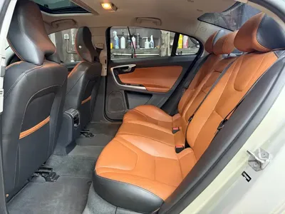 Volvo S60 2017, 130000 км, за 39800 CNY - фото 28