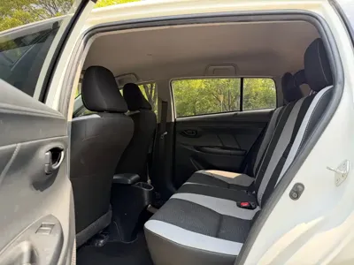 Toyota Yaris L 2021, 30000 км, за 43800 CNY - фото 9
